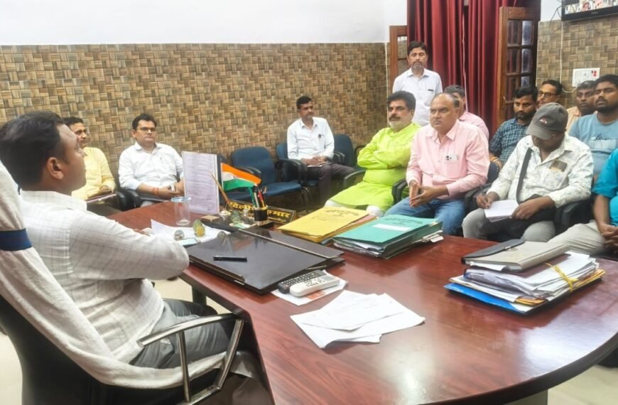 समस्तीपुर में पेट्रोल पंपों की व्यवस्था पर एसडीओ की सख्त चेतावनी, उपभोक्ताओं को मिलेगी निर्बाध सेवा