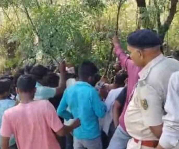 समस्तीपुर में दिनदहाड़े रेलवे लोको पायलट की सरेआम हत्या, इलाके में दहशत और गुस्से का माहौल