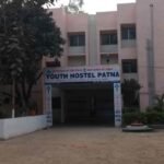 पटना में गैस संकट से बढ़ी मुश्किलें: छात्रों की बुझी रसोई, लॉज खाली—महंगी गैस ने तोड़ी कमर