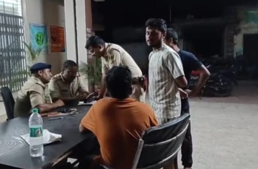 पटना में फिल्मी स्टाइल में…