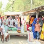 इंसानियत अभी जिंदा है: समाजसेवी राजू सहनी ने शोकग्रस्त परिवार को दी बड़ी मदद, 6 माह का राशन और नकद सहायता