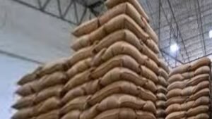 युद्ध के बीच राहत की खबर: सरकार का&hellip;