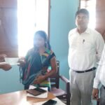 विभूतिपुर में विधायक अजय कुमार ने किया जन संवाद, सड़क दुर्घटना के शिकार मृतक परिवार को दी तुरंत मदद