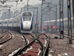 2027 में भारत में दौड़ेगी बुलेट ट्रेन: वंदे&hellip;