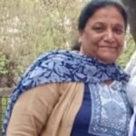 बज़्मे मोहब्त को सजाने निकले