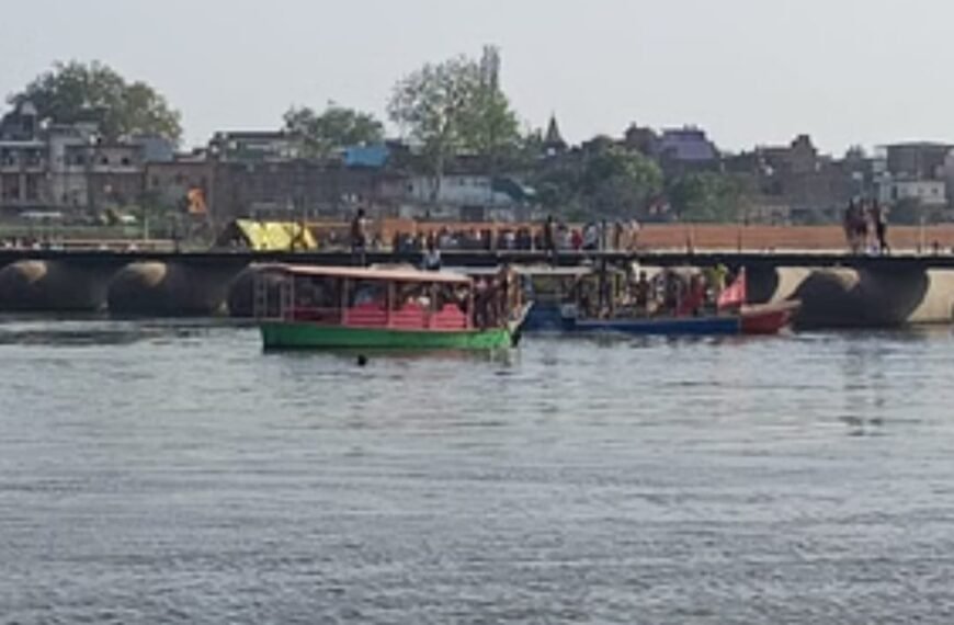 यमुना में मौत का मंजर:&hellip;