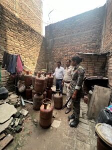 समस्तीपुर में गैस एजेंसी के ठिकाने से भारी&hellip;