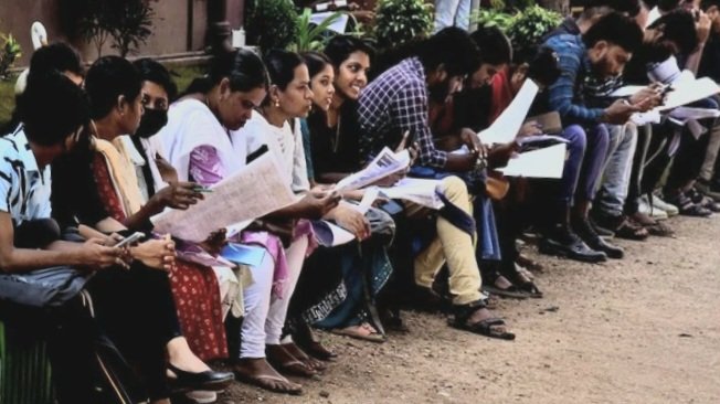 हर महीने पैसे, टॉप कंपनियों में मौका, युवाओं के लिए गेमचेंजर बनी पीएम इंटर्नशिप स्कीम