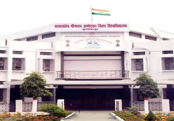 आदेश हवा में, पढ़ाई अंधेरे में: बीआरए बिहार…