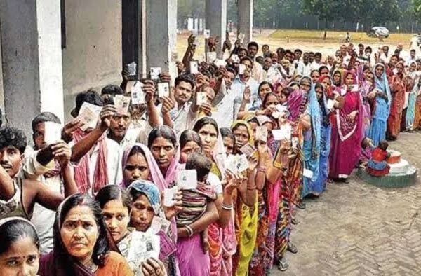बंगाल में वोटिंग का महामुकाबला: रिकॉर्ड मतदान के&hellip;