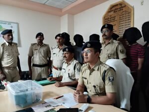 GPS लॉक तोड़ उड़ाते थे लग्जरी गाड़ियां: नालंदा&hellip;