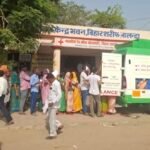 निःशुल्क हेल्थ कैंप में उमड़ी भीड़, विशेषज्ञ डॉक्टरों ने दी स्वास्थ्य की सौगात