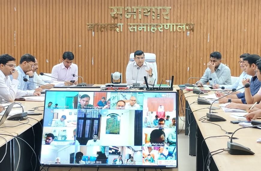 डीएम का सख्त एक्शन मोड: भ्रष्टाचार, लापरवाही और बिचौलियों पर चलेगा बुलडोजर, मलमास मेला को लेकर प्रशासन अलर्ट