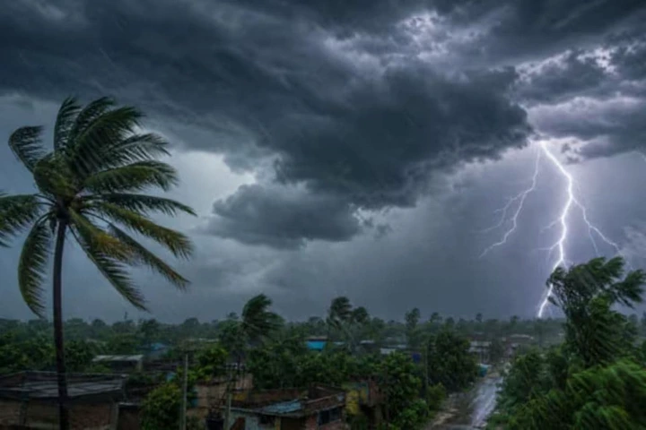 मौसम का डबल अटैक: 15&hellip;