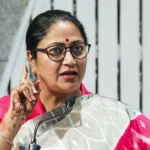 दिल्ली में बड़ा बदलाव! हफ्ते में दो दिन ‘वर्क फ्रॉम होम’, पेट्रोल कटौती और नो-व्हीकल डे लागू करने की तैयारी
