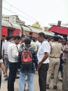 नालंदा में चोरों का आतंक: एक रात में&hellip;