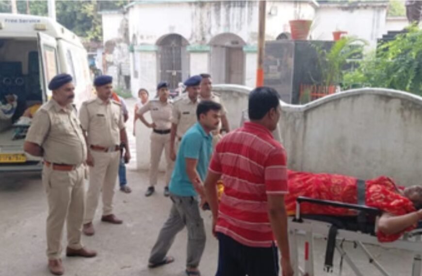देवघर से लौट रहे श्रद्धालुओं पर टूटा मौत का कहर: बख्तियारपुर फोरलेन पर पेड़ से टकराई बोलेरो, मां-बेटे की मौत, 8 घायल
