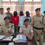 एक ही रात पांच घरों में मचा था आतंक: पुलिस ने दबोचे चोर गिरोह के तीन सदस्य, नकदी बरामद, एक फरार