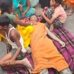 पीट-पीटकर हत्या के बाद फूटा जनाक्रोश: एनएच पर शव रखकर जाम, आगजनी से तनाव, गिरफ्तारी की मांग पर अड़े लोग