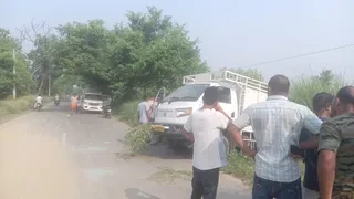 दिनदहाड़े गोलियों की गूंज से दहला गोपालगंज: पिकअप चालक को मारी गोली, एक लाख लूटकर फरार हुए बेखौफ बदमाश