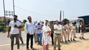 चकला चौक पर चला बुलडोजर: अवैध कब्जों पर&hellip;