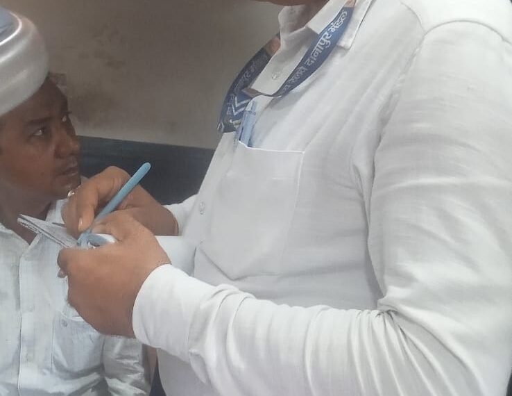 बिहारशरीफ स्टेशन पर चला लाल गाड़ी का सख्त अभियान: 209 बेटिकट यात्री पकड़े गए, रेलवे ने वसूले 1.29 लाख रुपये जुर्माना