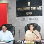 जनता दरबार में गूंजीं 42 शिकायतें: डीएम ने अधिकारियों को दिया सख्त निर्देश, हर फरियादी को मिलेगा समय पर न्याय