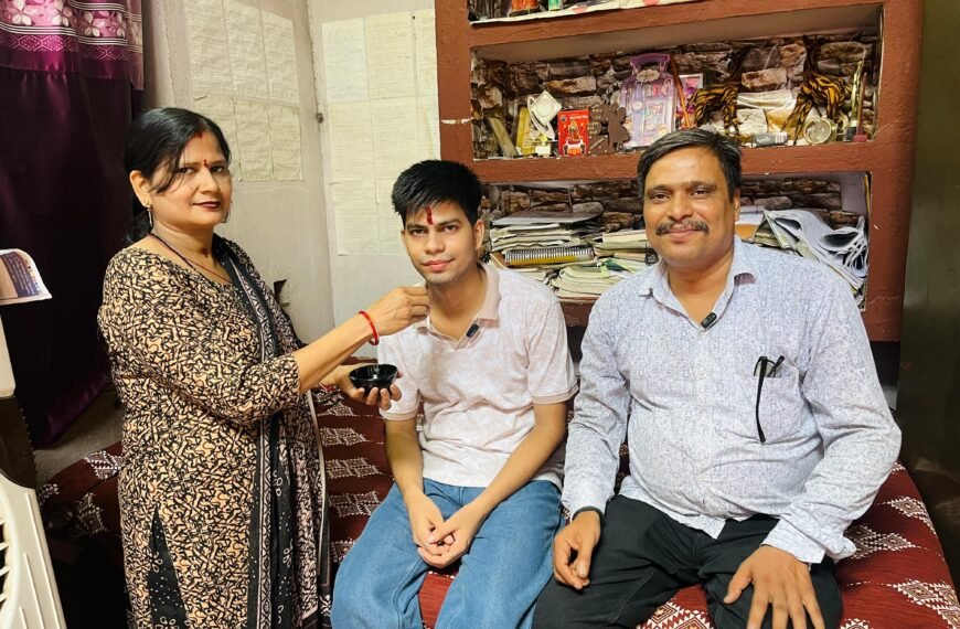छोटे शहर का बड़ा कमाल: डुमरांव के अक्षत ने NEET में लहराया परचम, ऑल इंडिया रैंक 12,833 हासिल कर बढ़ाया बक्सर का मान