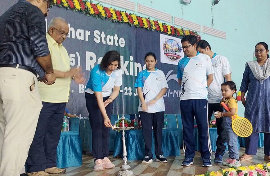 बक्सर में बैडमिंटन का महासंग्राम शुरू: राज्य स्तरीय टूर्नामेंट का भव्य आगाज, पांच दिनों तक दिखेगा रोमांचक मुकाबलों का दम
