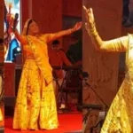 हर-हर महादेव के जयकारों से गूंज उठा अजगैवीनाथ धाम, मालिनी अवस्थी के भजनों ने श्रावणी मेले में बांधा ऐसा समां कि रातभर झूमते रहे कांवरिये