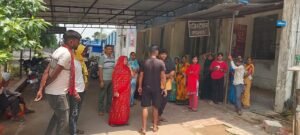 डुमरांव अस्पताल में महिला डॉक्टर से बदसलूकी पर&hellip;