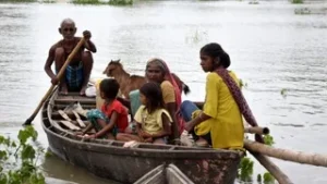 गंगा का रौद्र रूप: 36 घंटे में 1.02&hellip;