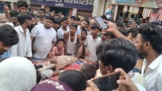 गुटखा लाने से इनकार करना…