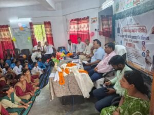 बक्सर के 30 शिक्षण संस्थानों में लगा विद्यार्थी&hellip;