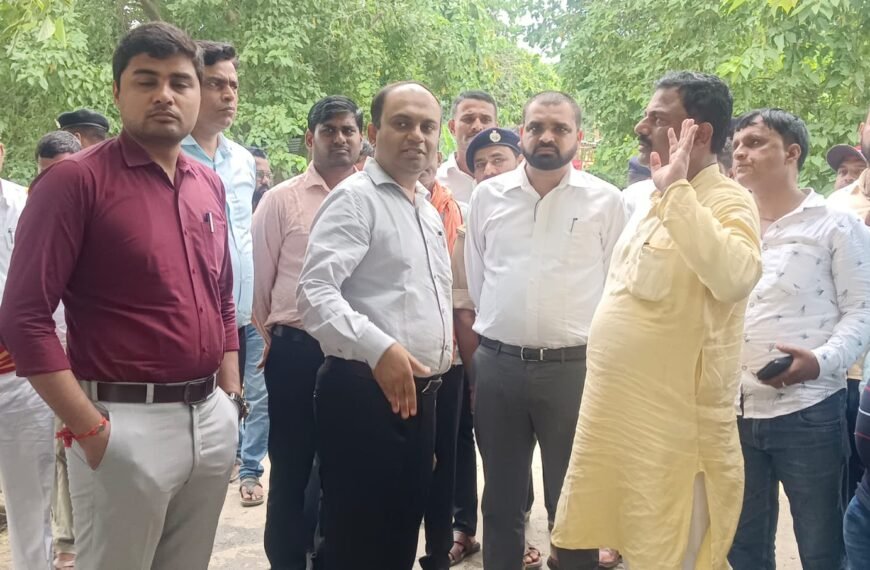 बाढ़ से मचा हड़कंप: समस्तीपुर में डीएम का ताबड़तोड़ दौरा, तटबंधों पर बढ़ाई गई निगरानी
