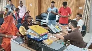 8 साल का इंतजार खत्म: 35 परिवारों को मिलेगी प्रधानमंत्री आवास की अंतिम किस्त, नगर सभापति ने दिया भुगतान का आदेश