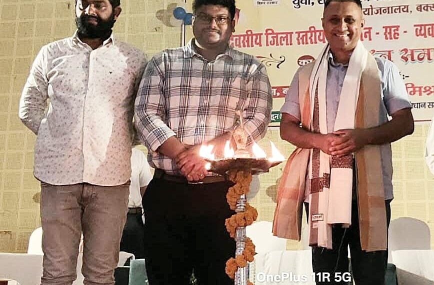 बक्सर में रोजगार मेला: 1000 से अधिक नौकरियों के दरवाजे खुले, 387 युवा शॉर्टलिस्ट