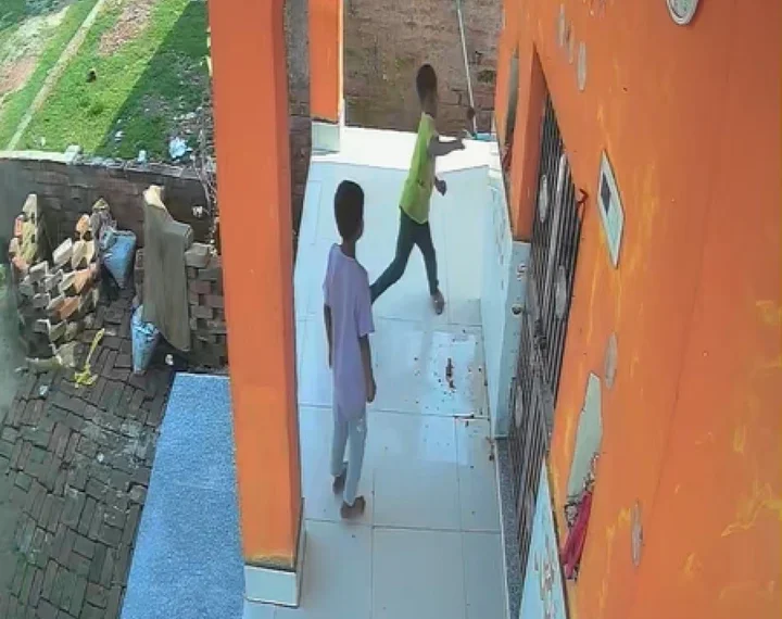 शिव मंदिर में तोड़फोड़ और पेशाब का आरोप: CCTV ने खोला राज, 4-5 साल के तीन बच्चे निरुद्ध