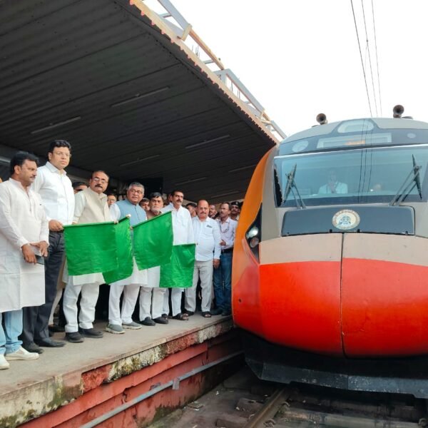 पाटलिपुत्र स्टेशन पर वंदे भारत का ठहराव शुरू:&hellip;