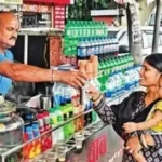 चाय की दुकान बनी ममता की मिसाल: 35 साल से जरूरतमंद बच्चों को मुफ्त दूध पिला रहे टुन्ना बाबा, भाई की अनूठी परंपरा को जिंदा रखा
