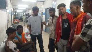 मोबाइल छीनने का विरोध पड़ा भारी: बदमाशों ने युवक को मारी गोली, अररिया में सनसनी