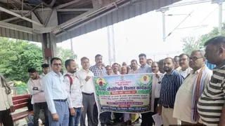करनाल की तकनीक से बदलेगी मझौलिया के गन्ने की तस्वीर: 20 किसानों का दल प्रशिक्षण के लिए पहुंचा करनाल, कम लागत में अधिक उत्पादन पर जोर