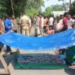 गली के विवाद में खूनी तांडव: सास की मौत, बहू का गर्भपात, एनएच-80 पर फूटा ग्रामीणों का गुस्सा