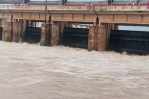 गंडक का रौद्र रूप: 91.25 मीटर पर पहुंचा&hellip;