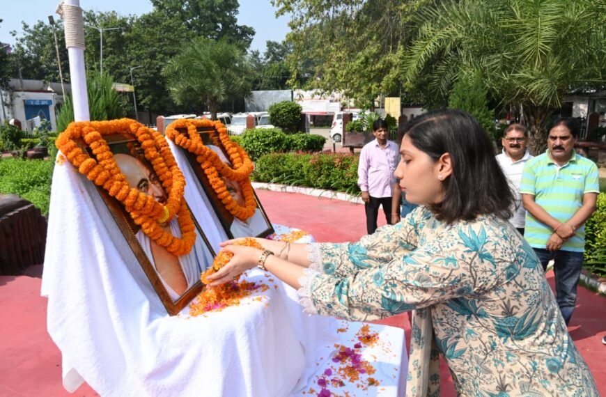 गांधी जयंती पर जेल के दरवाजे खुले: बक्सर में 7 सजायाफ्ता बंदियों को मिली कारामुक्ति, सबसे बुजुर्ग की उम्र 93 वर्ष