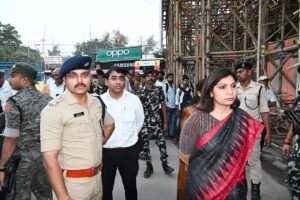 दुर्गा पूजा पर बक्सर में प्रशासन अलर्ट: डीएम-एसपी&hellip;