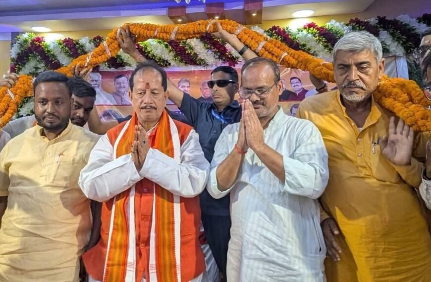 एमएलसी चुनाव से पहले नालंदा में भाजपा का शक्ति प्रदर्शन: विजय सिन्हा ने विपक्ष पर बोला हमला, कहा- संवैधानिक संस्थाओं को बदनाम करने की साजिश