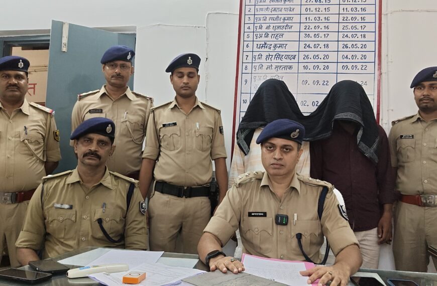 कारगिल चौक पर आधी रात गोलियों की गूंज से मचा हड़कंप: दहशत फैलाने निकले दो युवक दबोचे गए, कट्टा-कारतूस और बाइक बरामद