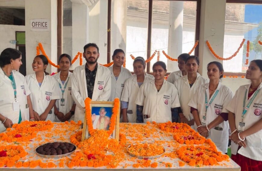 बाबा केदार नाथ की याद में उमड़ा श्रद्धा का सैलाब, छात्राओं ने नम आंखों से दी श्रद्धांजलि